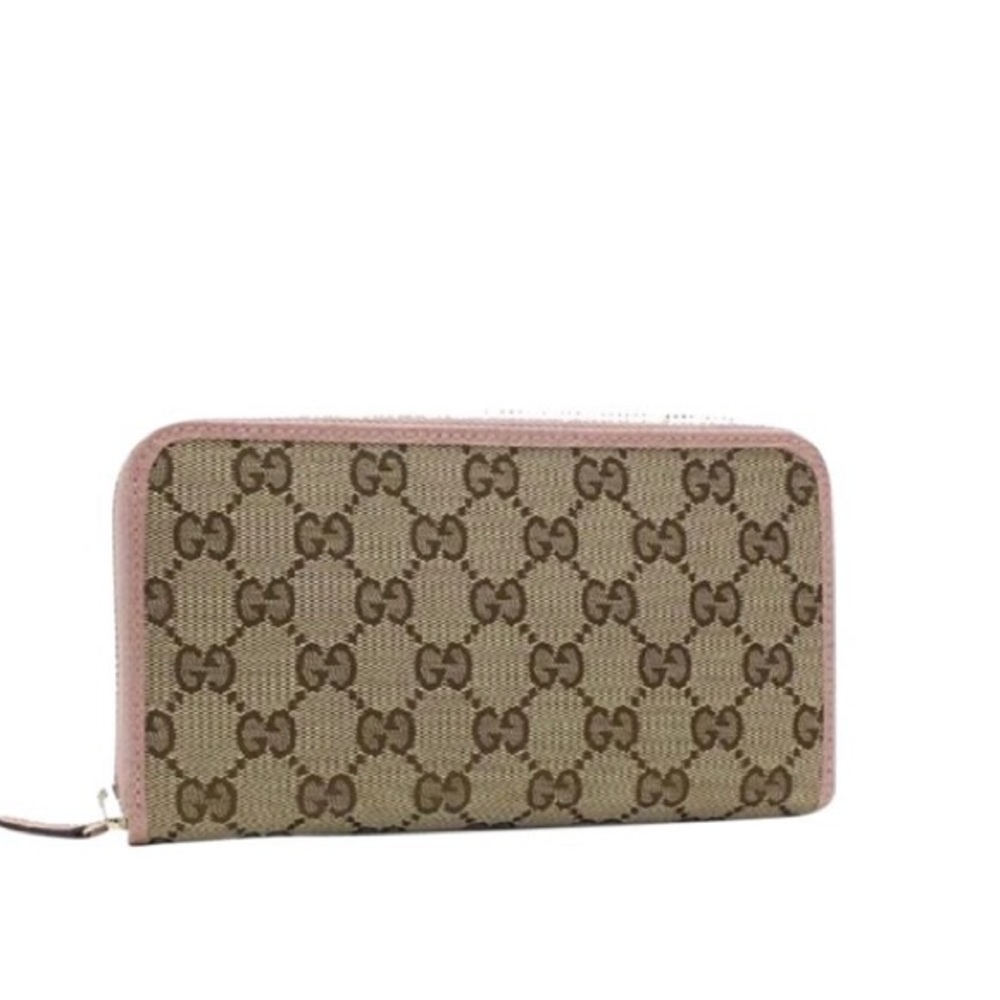 Gucci GG Logo Canvas Soft Pink Wallet/NWOT